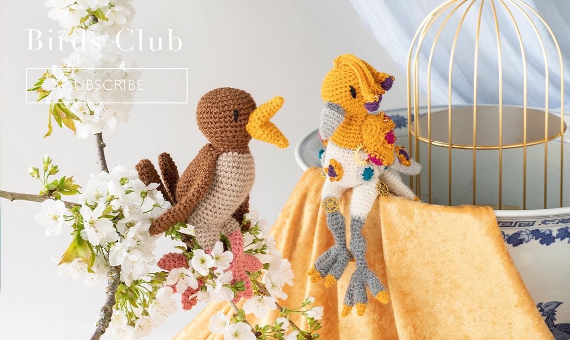 Subscriptions birds club emperor's nightingale clockwork beaded kerry lord